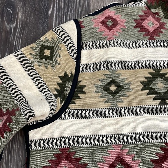 Vintage Southwestern Style Reversible Tapestry  Woven Jacket - Picture 4 of 16